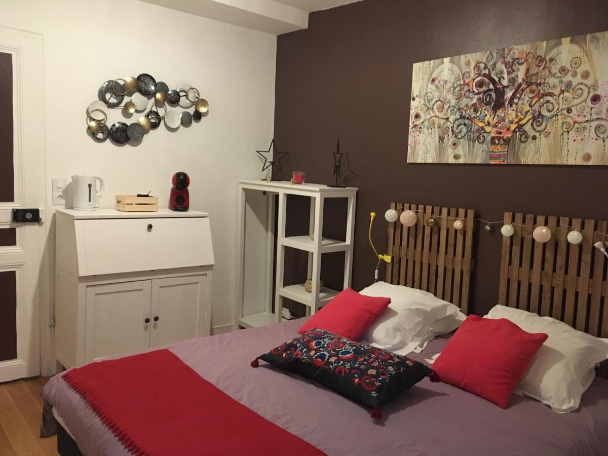 L Auberge Du Lion D Or Nanteuil-sur-Marne Kültér fotó