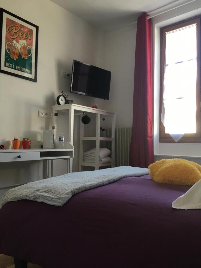 L Auberge Du Lion D Or Nanteuil-sur-Marne Kültér fotó